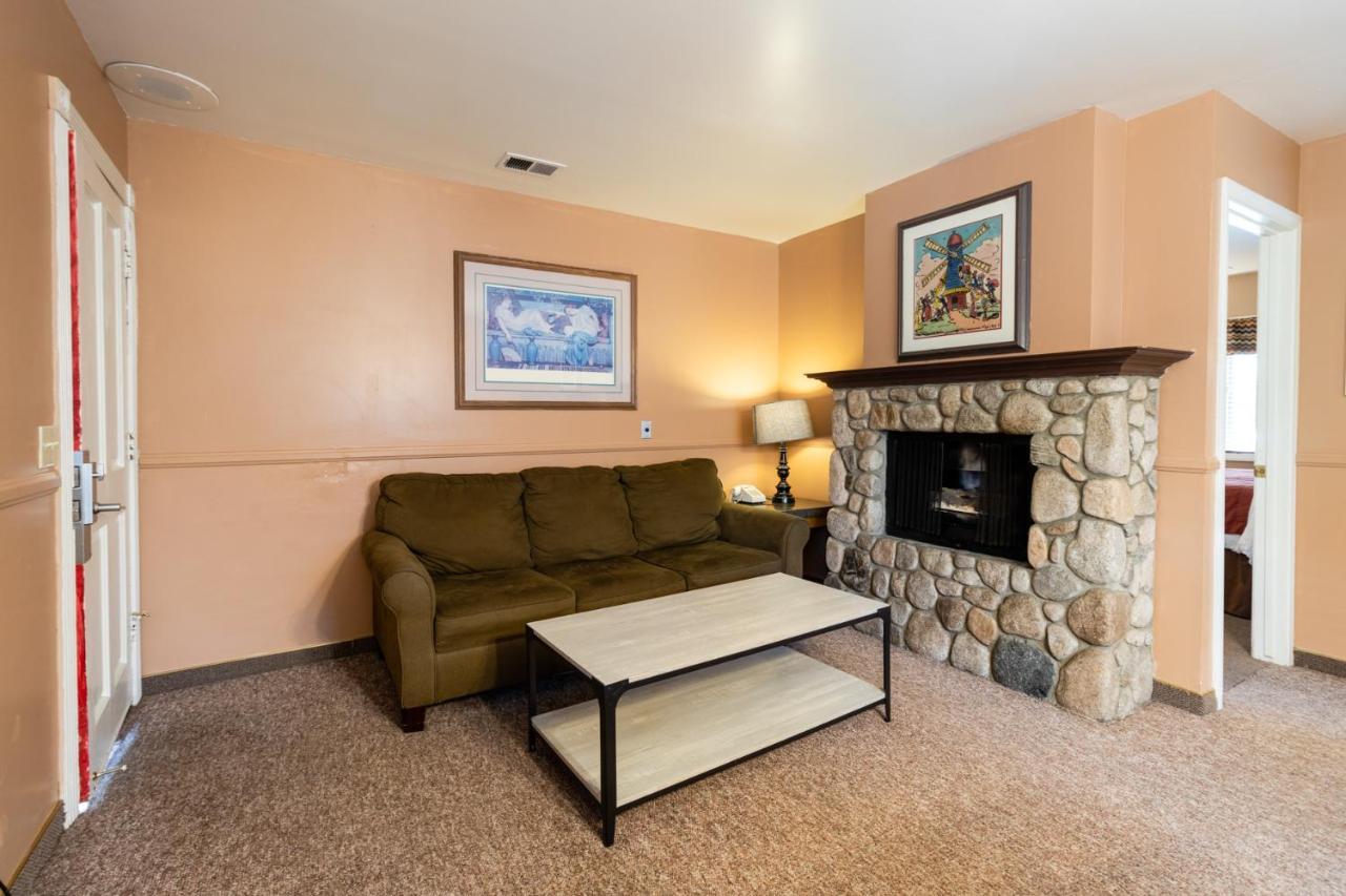 Saddleback Inn At Lake Arrowhead Eksteriør bilde