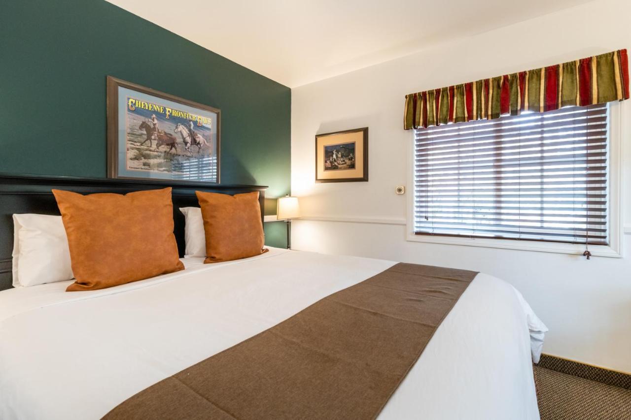 Saddleback Inn At Lake Arrowhead Eksteriør bilde