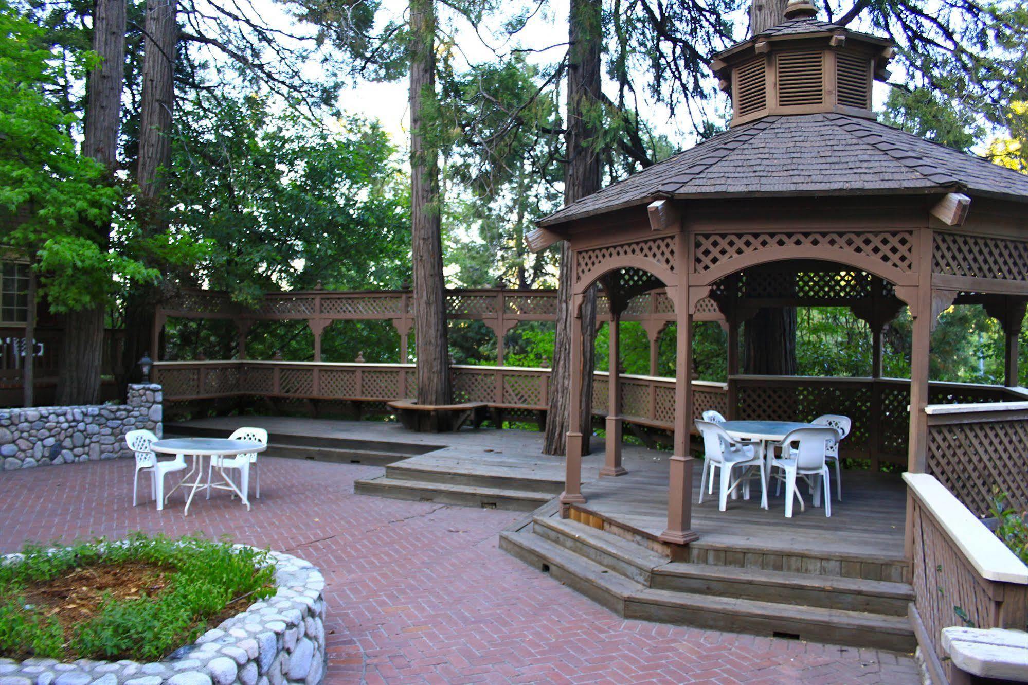 Saddleback Inn At Lake Arrowhead Eksteriør bilde